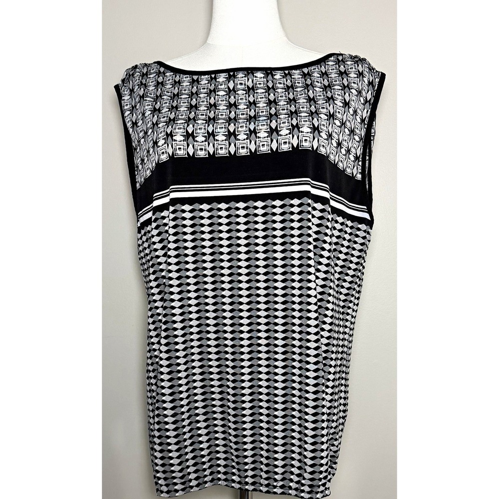 Max Studio Black White Gray Geometric Boat Neck Sleeveless Stretch Knit Top L